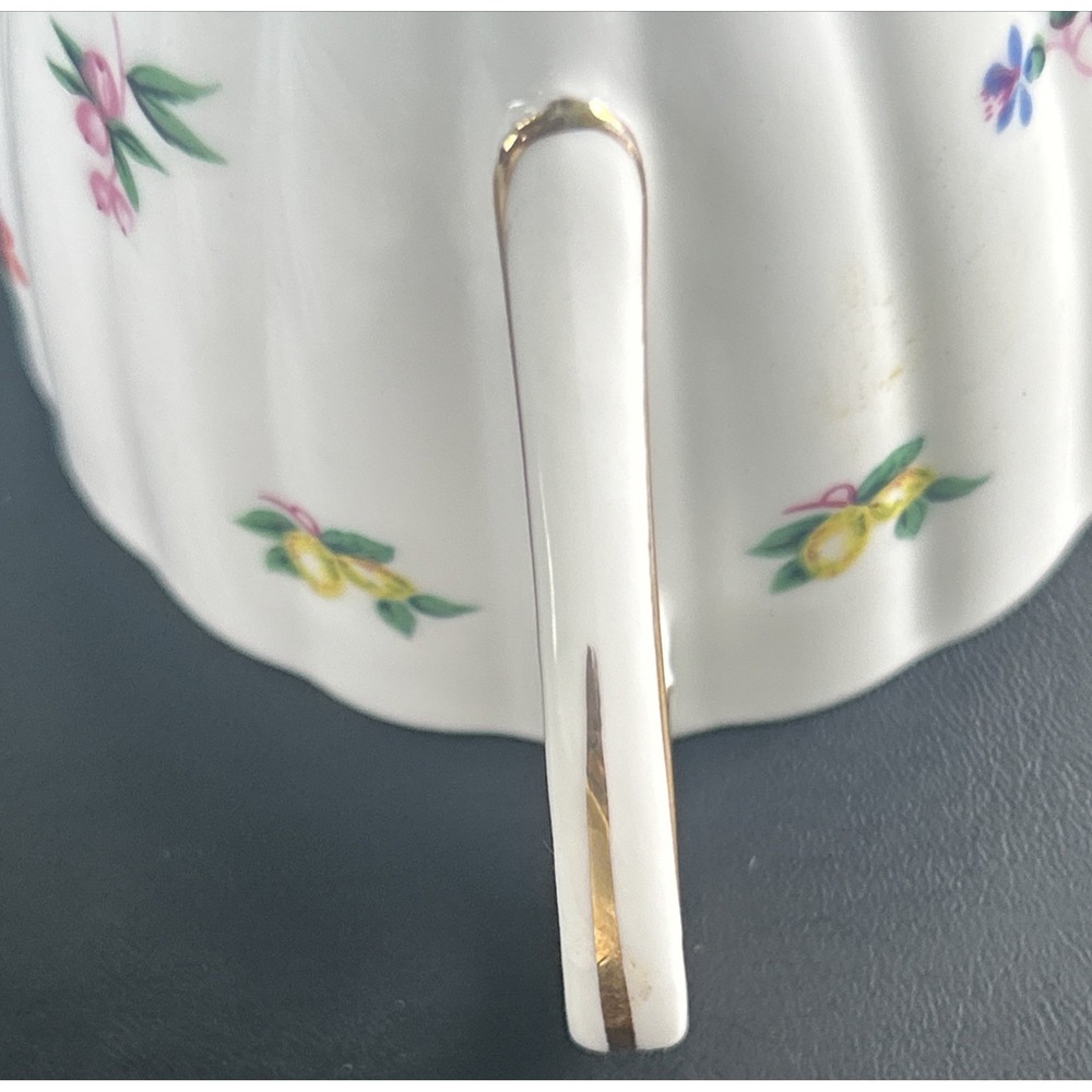 Vintage Royal Tuscan Fine Bone China Cup/Saucer Set Mini Floral Pattern - Picture 14 of 15